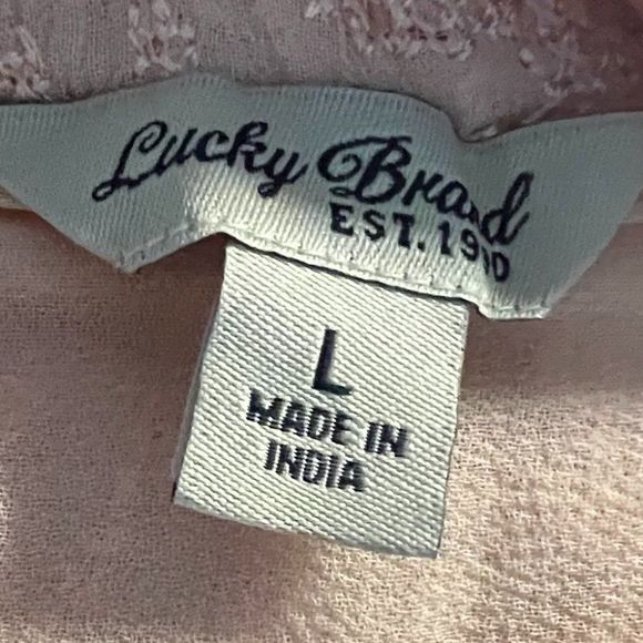 Lucky Brand Flouncy Peach Top Which Can Be Worn On or Off Shoulder Size Large - Picture 4 of 7